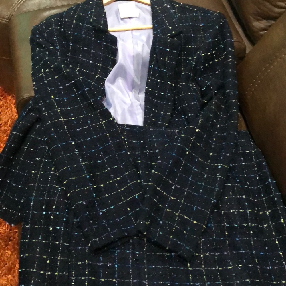 Two piece stunning business suit.